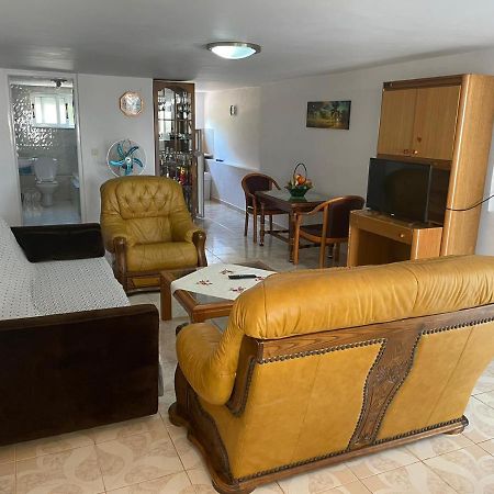 Apartamente Gleni Sarandë Eksteriør billede