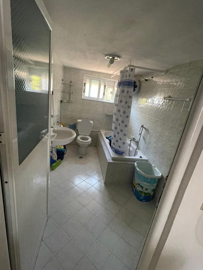 Apartamente Gleni Sarandë Eksteriør billede